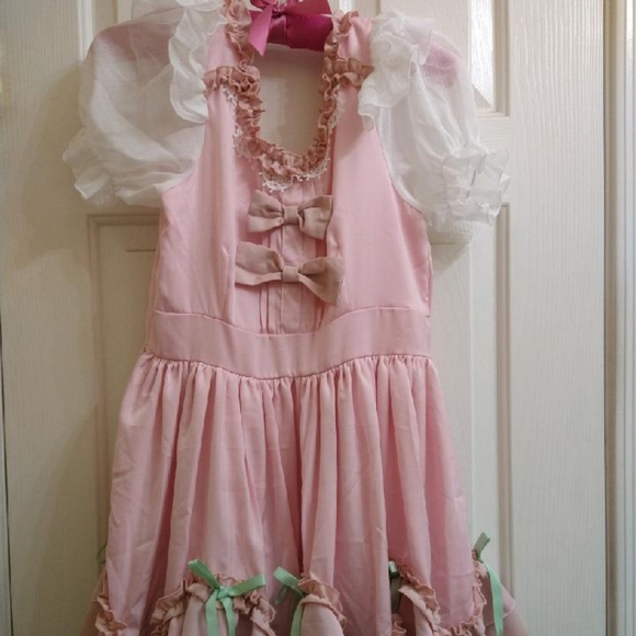 Kawaii ruffled lace party dress - Picture 2 of 2